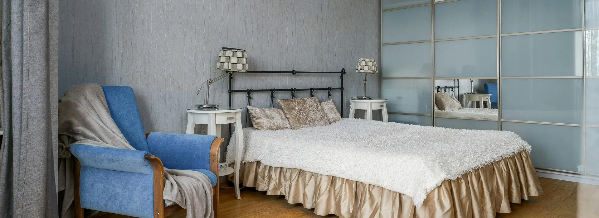 Boutique Hotel Near Business District